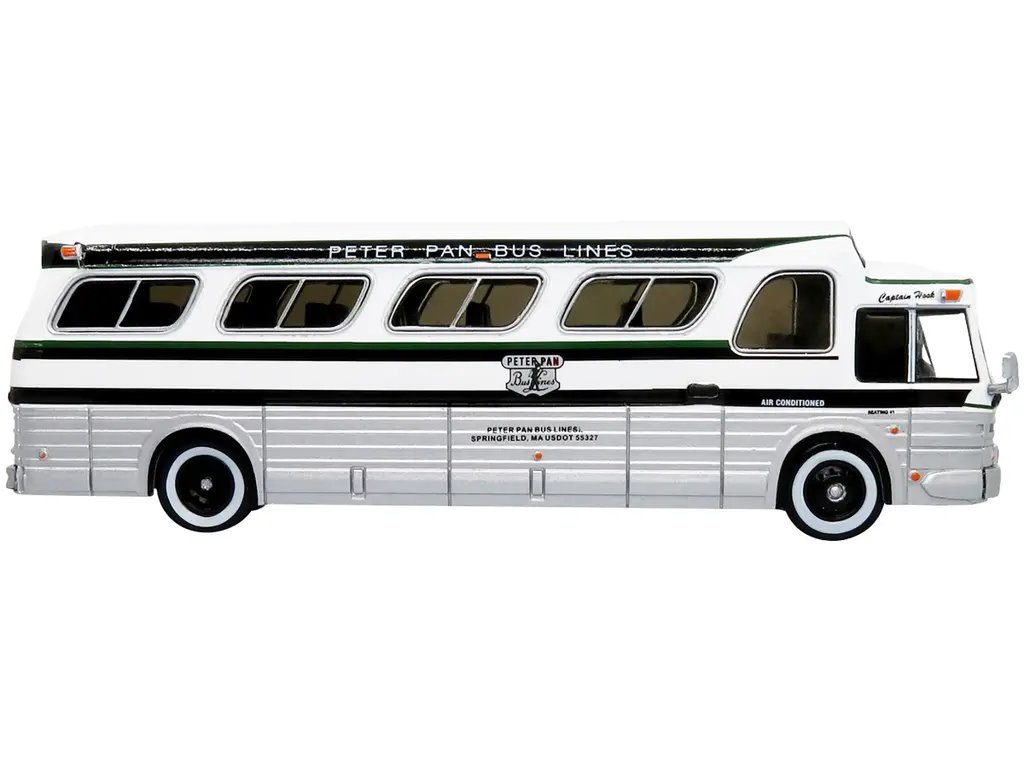 1966 GM PD4107 Buffalo Coach Bus – Vintage Peter Pan Lines to Providence, RI