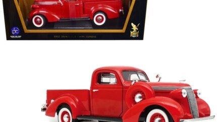 Vintage 1937 Studebaker Coupe Express Red Pickup 1/18 Diecast Model by Road Signature