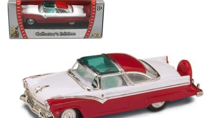 1955 Ford Crown Victoria Red & White 1/43 Diecast Model Car by Road Signature