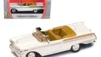 1957 Mercury Turnpike Cruiser White 1/43 Diecast Model Car by Road Signature - Collectible Classic