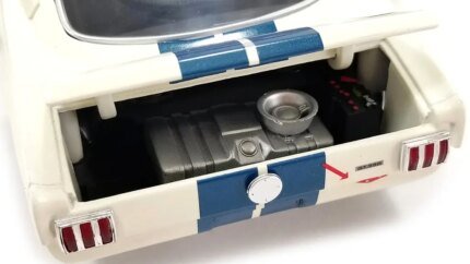 Limited Edition 1965 Shelby GT 350R #7 Stirling Moss 1/18 Diecast Model by ACME