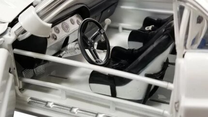 Limited Edition 1970 Dodge Challenger Kowalski 1/18 Diecast Model by ACME - Only 524 Worldwide