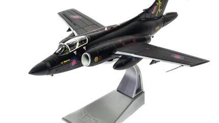 1/72 Corgi Diecast Hawker Siddeley Buccaneer S.2B RAF 16 Squadron Model - Aviation Archive