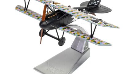 Albatros D.V Fighter Aircraft 1/48 Diecast Model - Edelweiss Otto Kissemberth Jasta 23B by Corgi