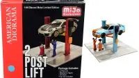 1/64 Scale Sky Blue Two Post Lift Diorama Set with Mechanic Figurine - Perfect for Model Car Enthusiasts