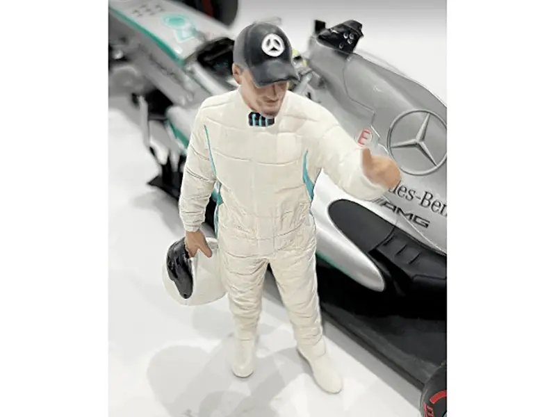 Racing Legends 2000’s Figure A: 1/18 Scale Model by American Diorama