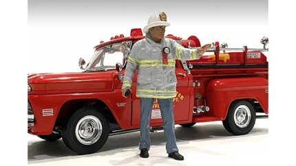 1/24 Scale Fire Captain Figure by American Diorama - Perfect for Firefighter Model Enthusiasts