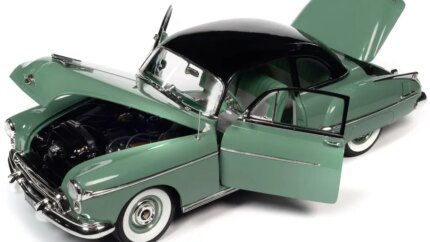1950 Oldsmobile Rocket 88 Alder Green 1/18 Diecast Model Car by Auto World
