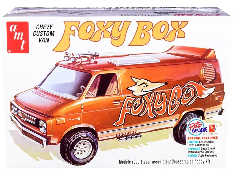 AMT Skill 2 Chevrolet Custom Van ‘Foxy Box’ 1/25 Scale Model Kit
