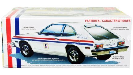 Build the 1977 Ford Pinto USPS Model Kit: AMT's 1/25 Scale Classic