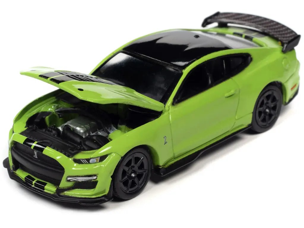 2020 Shelby GT500 Grabber Lime Green 1/64 Diecast Model Car with Carbon Fiber Track Pack by Auto World