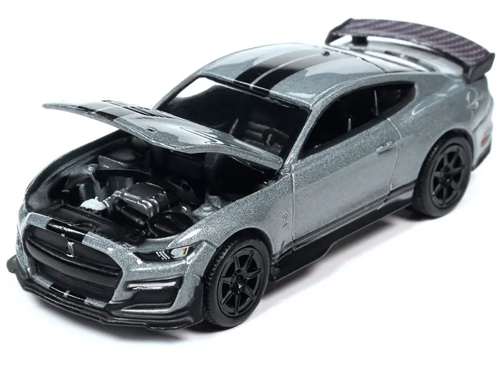 Diecast Model Cars wholesale toys dropshipper drop shipping 2021 Shelby GT500 Carbon Fiber Track Pack Iconic Silver Metallic with Black Stripes Modern Muscle Limited Edition 1/64 Auto World 64382-AWSP114B drop shipping wholesale drop ship drop shippe Limited Edition 2021 Shelby GT500 Carbon Fiber Track Pack Diecast Model - Iconic Silver Metallic