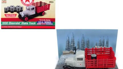 1930 Chevrolet Stake Truck Texaco Diorama 1/43 Diecast Model by Auto World