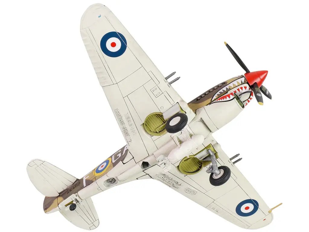 1/72 Diecast Curtiss P-40B Tomahawk MK IIB RAF Fighter Model - WW2 Aircraft Series 4 1/72 Diecast Curtiss P-40B Tomahawk MK IIB RAF Fighter Model - WW2 Aircraft Series - Image 4