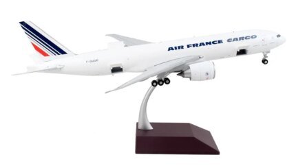 GeminiJets 1/200 Diecast Boeing 777F Air France Cargo Model - Interactive Series