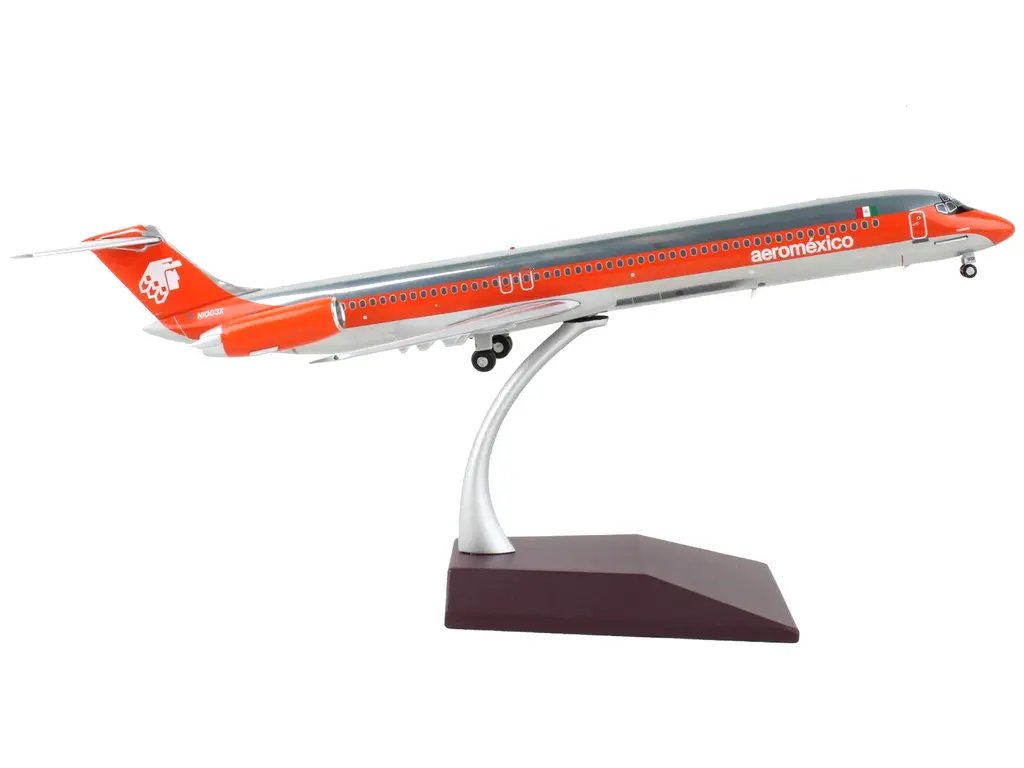 GeminiJets 1/200 Diecast McDonnell Douglas MD-82 Aeromexico Model – Orange & Silver