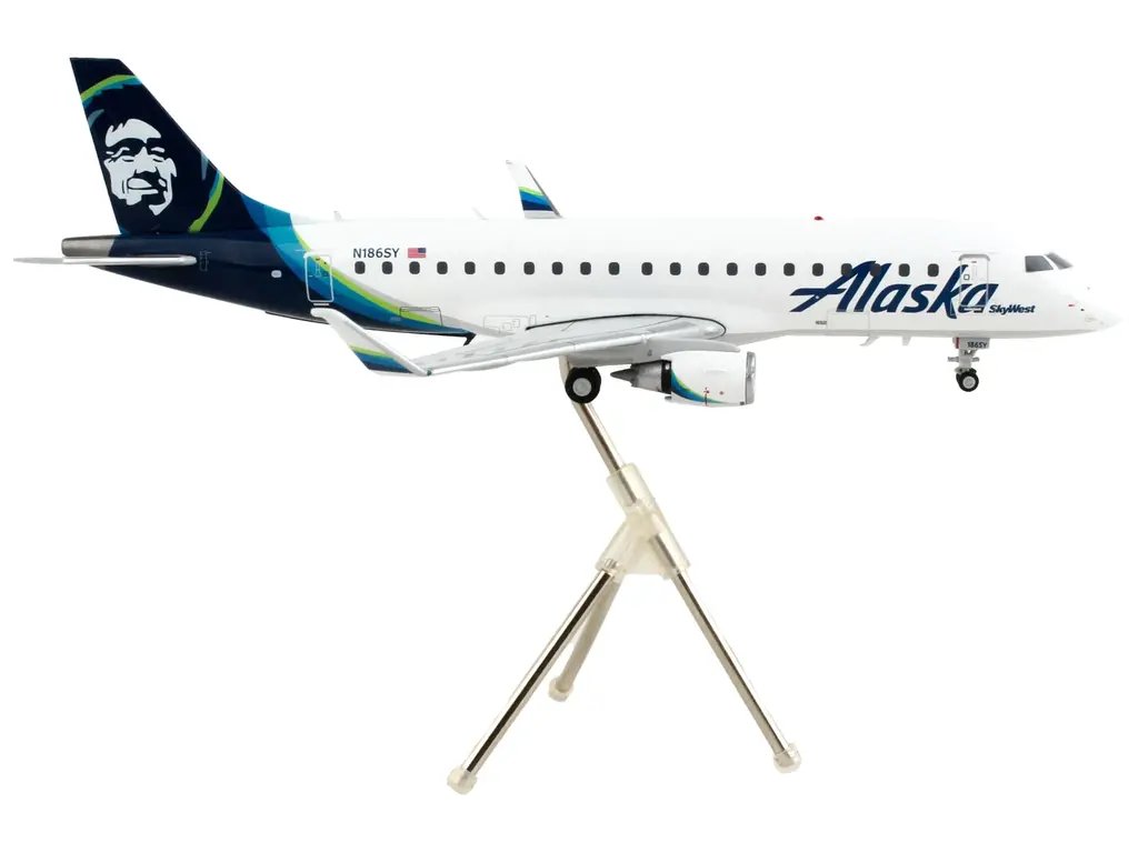 GeminiJets 1/200 Diecast Model: Alaska Airlines Embraer ERJ-175 with Blue Tail