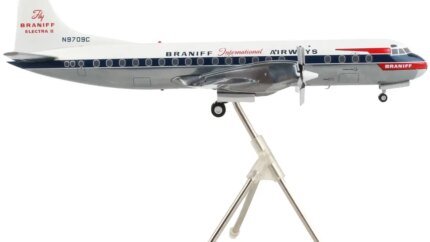 GeminiJets 1/200 Diecast Lockheed L-188 Electra Braniff Airways Model - White & Blue