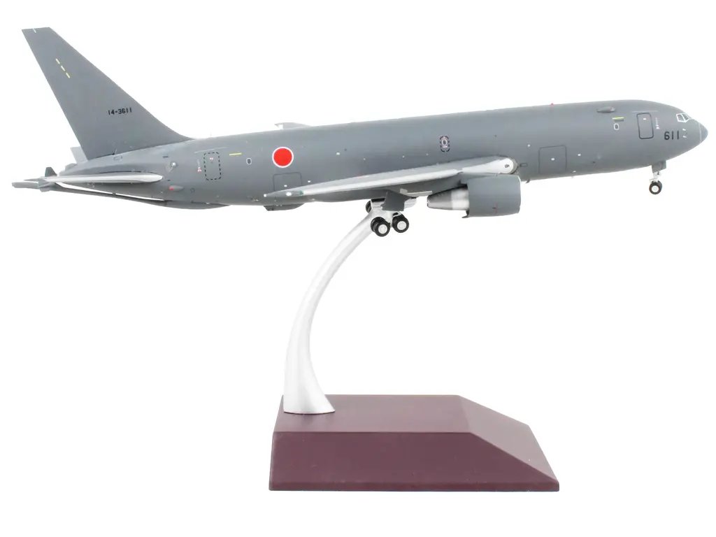 GeminiJets 1/200 Diecast Boeing KC-46A Pegasus JASDF Tanker Model