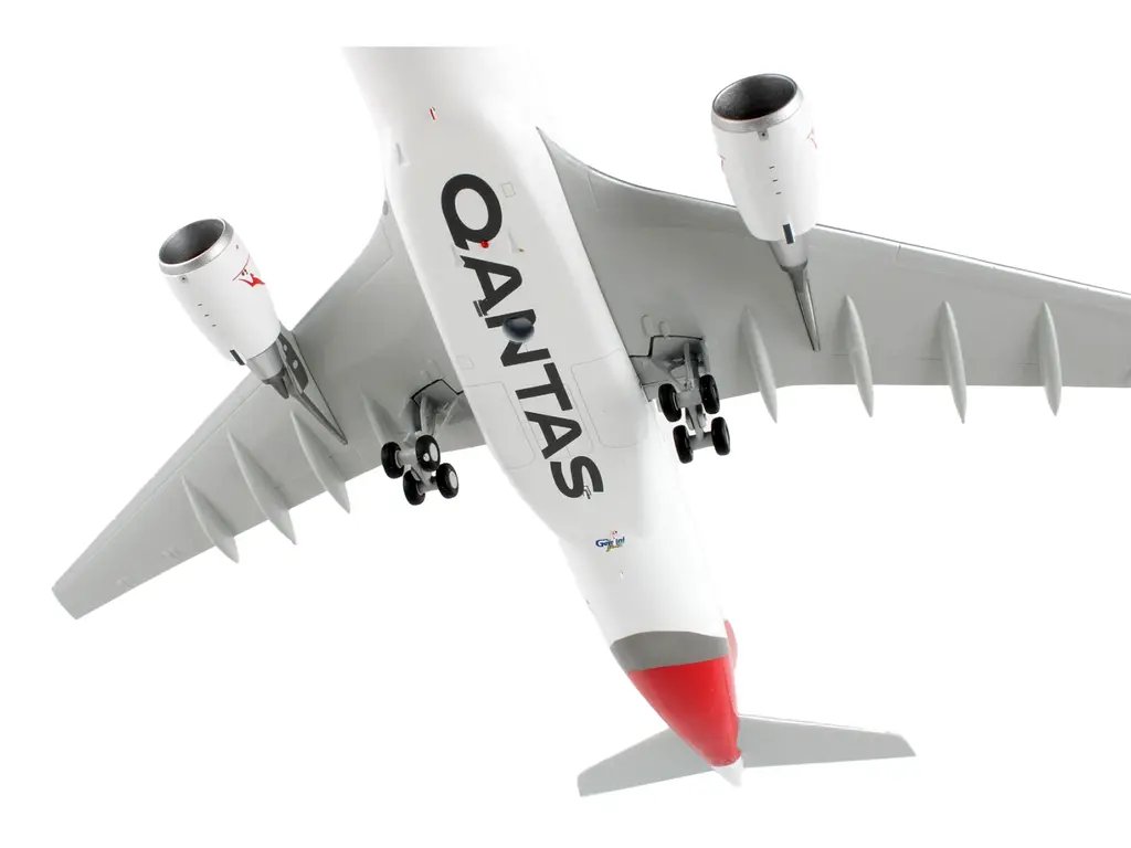 GeminiJets 1/200 Diecast Model: Qantas Airways Airbus A330-300 'Spirit of Australia 3 GeminiJets 1/200 Diecast Model: Qantas Airways Airbus A330-300 'Spirit of Australia - Image 3