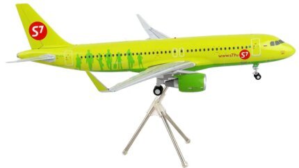 Airbus A320 S7 Airlines Lime Green 1/200 Diecast Model by GeminiJets - Gemini 200 Series