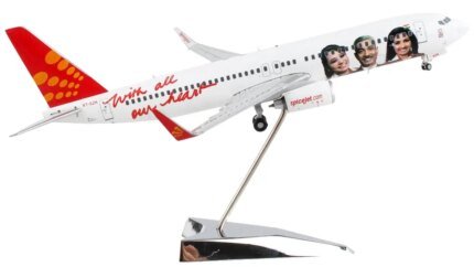 GeminiJets 1/200 Diecast Model: SpiceJet Boeing 737-800 White with Red Tail