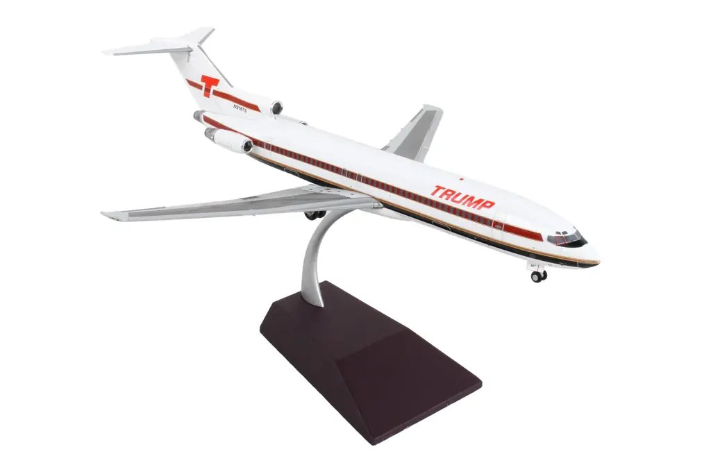 Gemini 200 Boeing 727-200 Trump Shuttle Diecast Model – 1/200 Scale