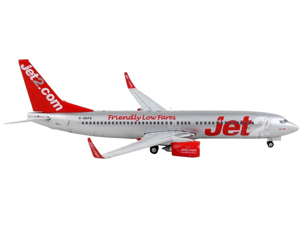GeminiJets 1/400 Diecast Boeing 737-800 Jet2.Com Silver with Red Tail Model Airplane
