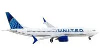 United Airlines Boeing 737 MAX 8 Diecast Model 1/400 by GeminiJets – White with Blue Tail