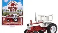 1974 2270 Tractor Diecast Model - Greenlight Down on the Farm Series 7, 1/64 Scale