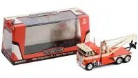 1984 Freightliner FLA 9664 Tow Truck Diecast Model 1/43 - Orange & White by Greenlight