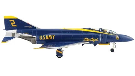 1/72 Diecast McDonnell Douglas F-4J Phantom II 'Blue Angels #2' 1969 Model by Hobby Master