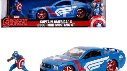 2006 Ford Mustang GT with Captain America Diecast - Marvel Avengers 1/24 Model by Jada