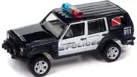 Jeep Cherokee XJ 'Miami Beach Police' Edition with Boat & Trailer Tow - Black & White