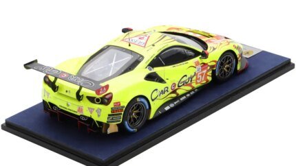 Ferrari 488 GTE #57 Kessel Racing 1/18 Model - 24H Le Mans 2021 by LookSmart
