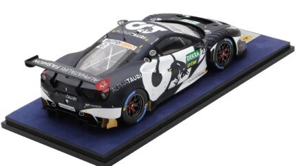 Ferrari 488 GT3 Evo #23 Alex Albon DTM 2021 1/18 Model by LookSmart