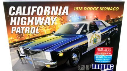 Build Your Own 1978 Dodge Monaco CHP Police Car: 1/25 Scale Model Kit by MPC