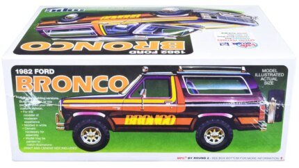 Build Your Own 1982 Ford Bronco: Skill 2 MPC 1/25 Scale Model Kit