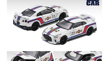 Limited Edition 1/64 Nissan GT-R R35 Martini Racing Diecast Model by Era Car