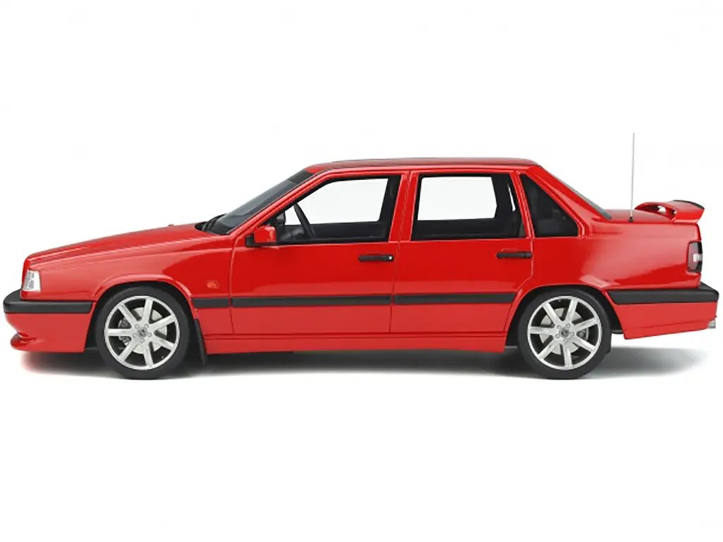 Limited Edition 1996 Volvo 850 R Sedan 1/18 Model Car by Otto Mobile – Rare Red Collectible