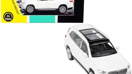 Luxury Mercedes-Maybach GLS 600 White Metallic 1/64 Diecast Model with Sunroof by Paragon