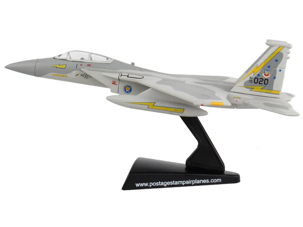 McDonnell Douglas F-15 Eagle 1/150 Diecast Model - 5th Fighter Interceptor Squadron USAF 2 McDonnell Douglas F-15 Eagle 1/150 Diecast Model - 5th Fighter Interceptor Squadron USAF - Image 2