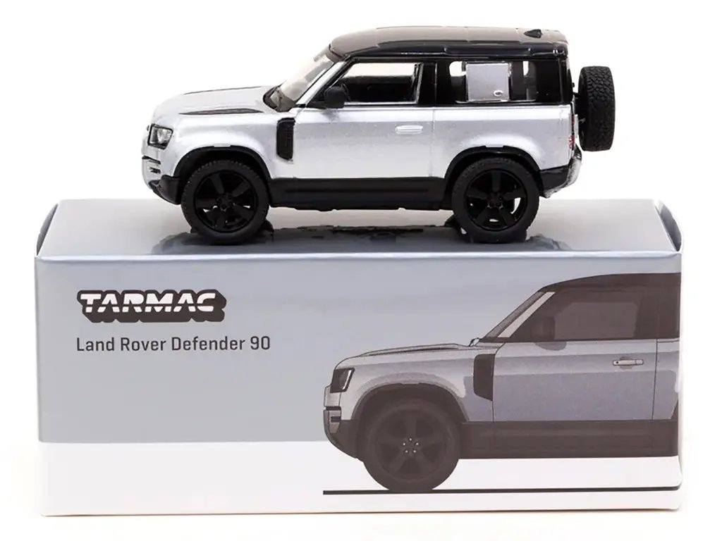 Land Rover Defender 90 Silver Metallic Diecast Model 1/64 by Tarmac Works – Global64 Series