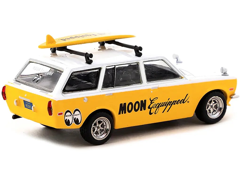 Datsun Bluebird 510 Wagon MOON Equipped Diecast 1/64 Model Car by Tarmac Works