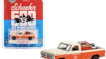 1971 Ford F-250 Schaefer 500 Official Truck 1/64 Diecast by Greenlight